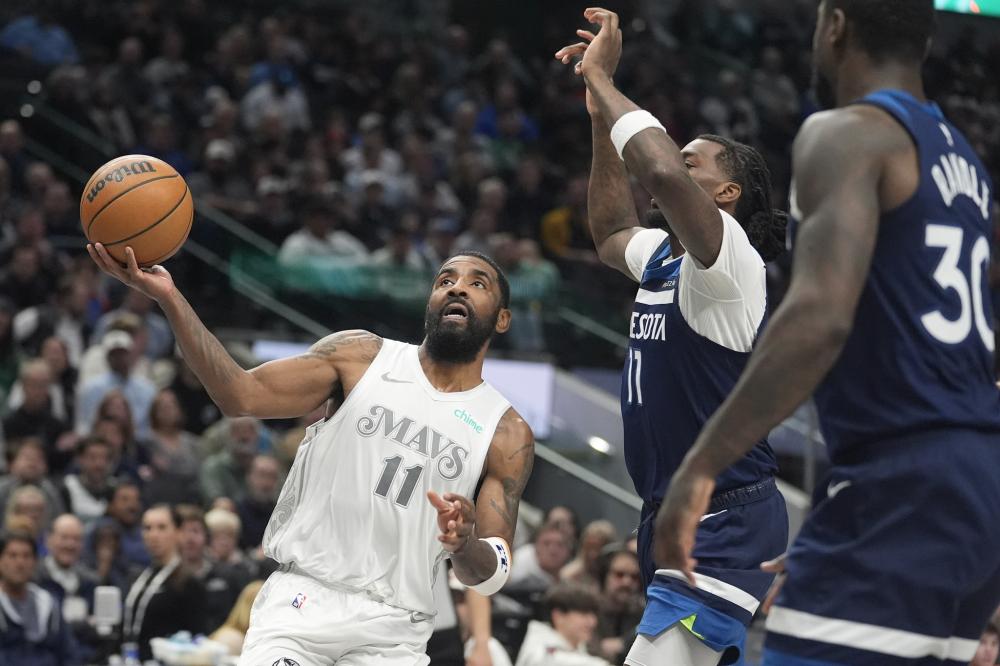 中展现了他 中展现了他