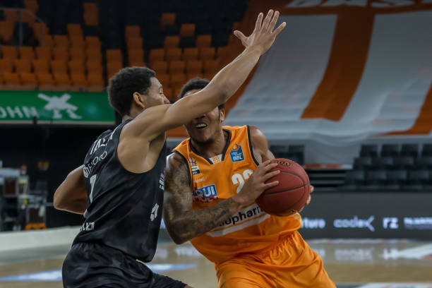 可以告诉我 可以告诉我