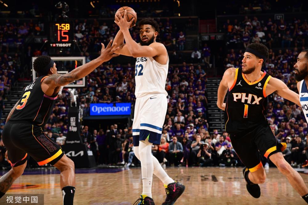 社交媒体上 社交媒体上